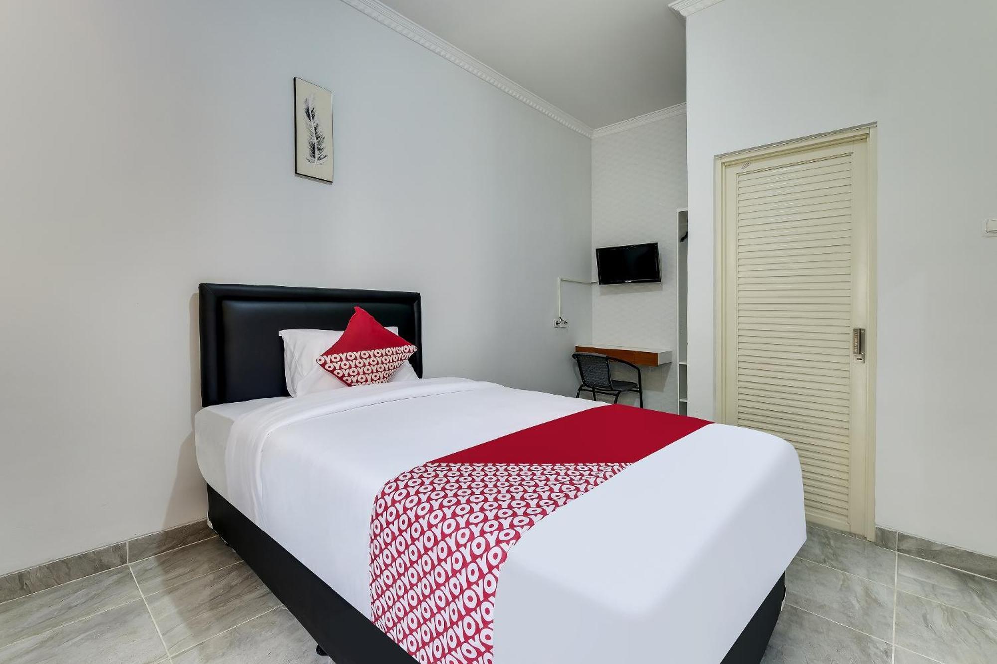 Super Oyo Capital O 90983 Harmony Easy Stay Maguwo Exterior photo